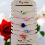 Χειροποίητο Βραχιόλι Μαρτάκι με κεραμική καρδιά και αιματίτη