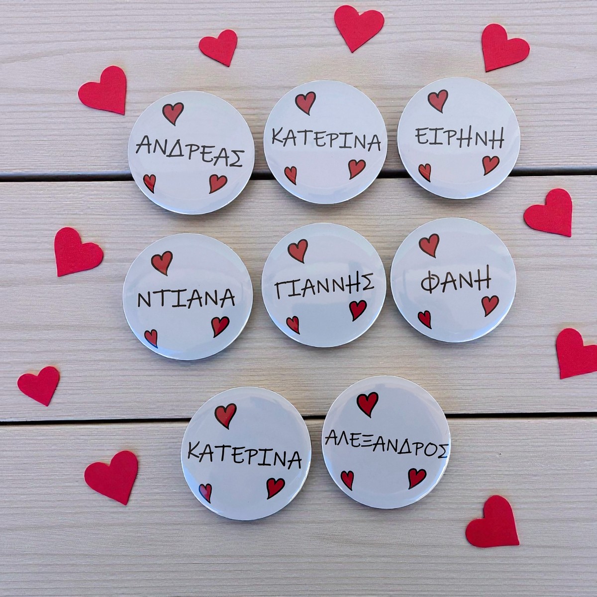 Χειροποίητο Προσωποποιημένο Μαγνητάκι Ψυγείου με Όνομα & Καρδιές Χειροποίητο Προσωποποιημένο Μαγνητάκι Ψυγείου με Όνομα & Καρδιές